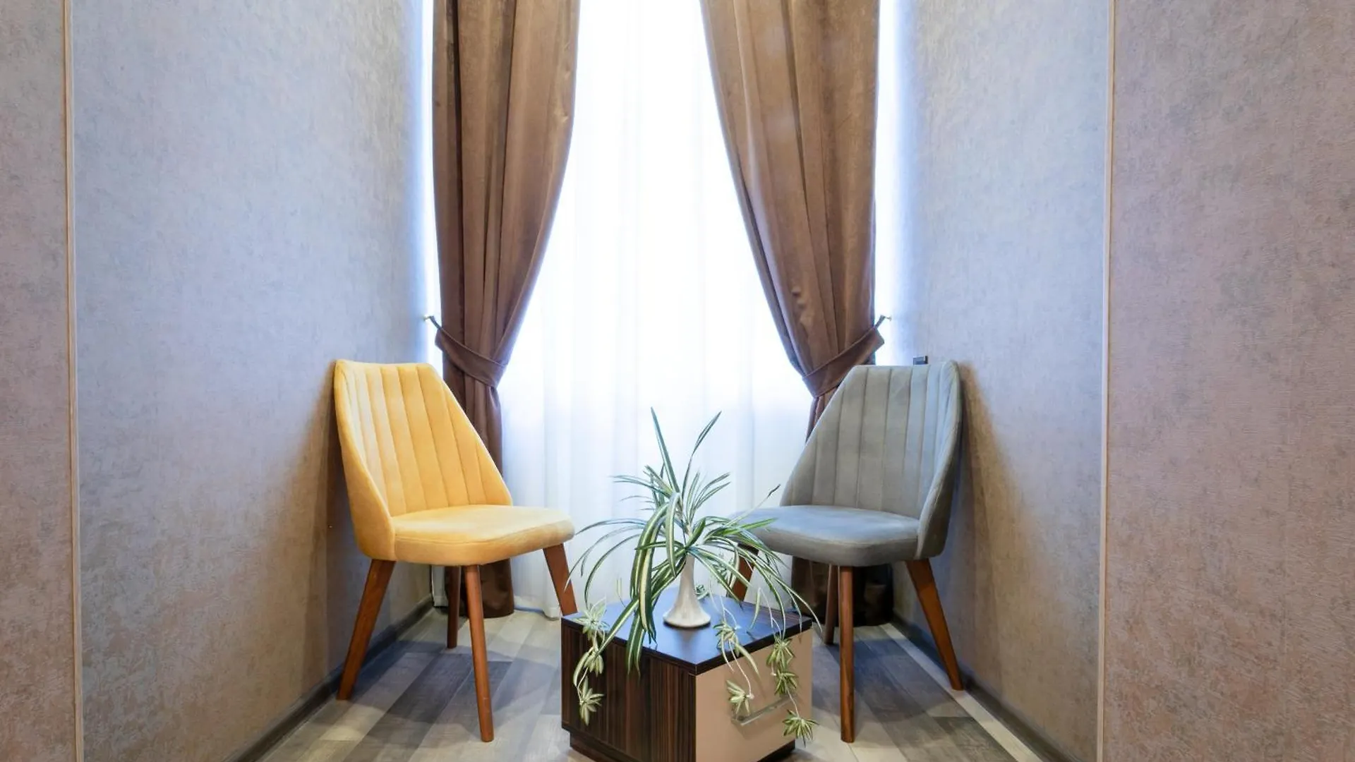 Garden Inn Nizami Hotel Baky