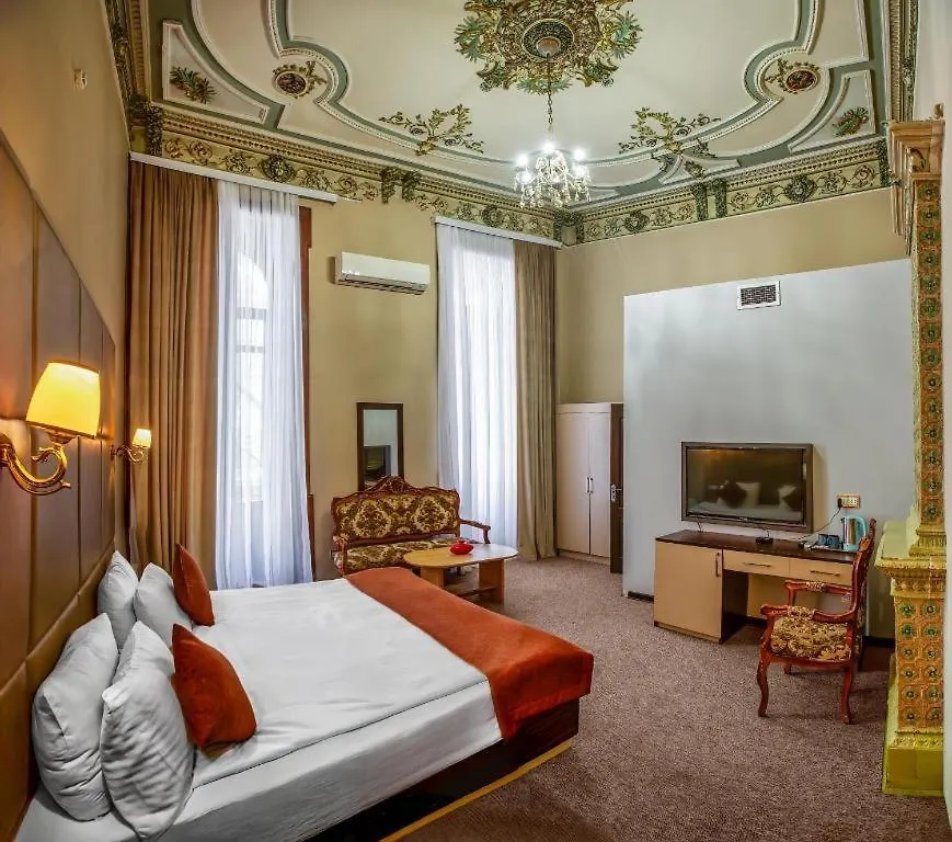 Garden Inn Nizami Hotel Baky